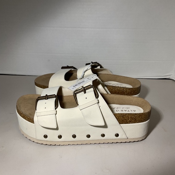 Altar'd State Serenna Ivory Platform Sandals Size 7.5 - Picture 9 of 9
